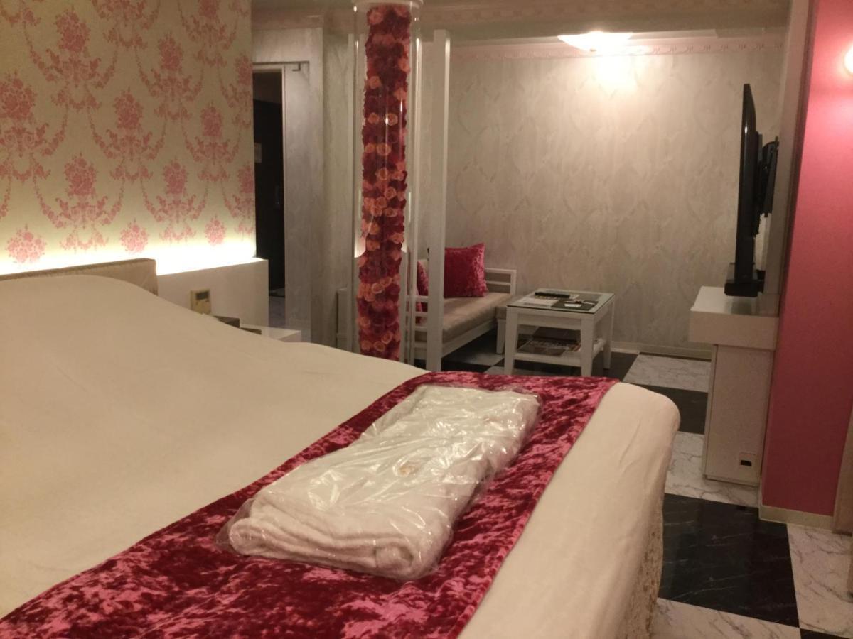 Hotel Regent (Adults Only) Нагоя Экстерьер фото