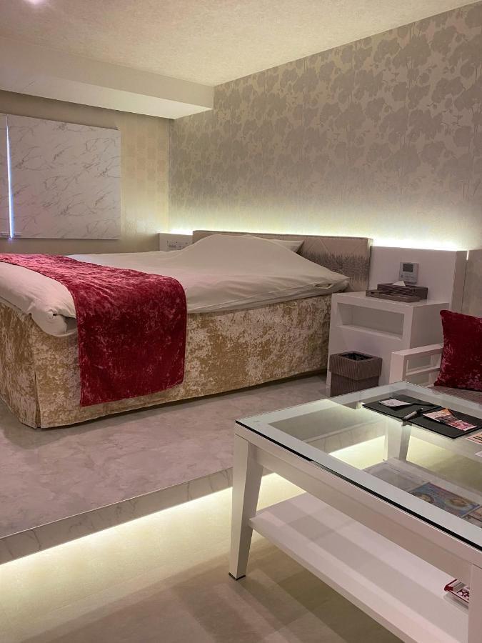 Hotel Regent (Adults Only) Нагоя Экстерьер фото